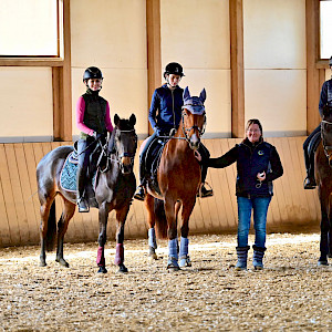 🌟Erfolgreich nachgeholt: Jugendförderlehrgang Dressur mit Sabine Mattiske & Katharina Briegel